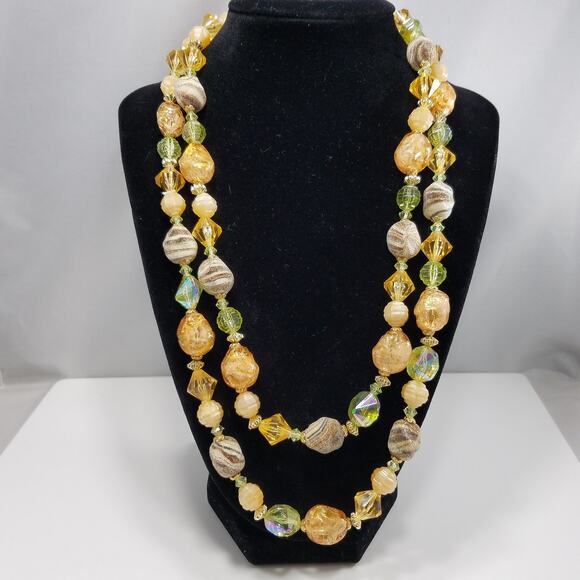 Vintage West Germany Lime & Gold Lucite Art Beads Necklace - Picture 8 of 10